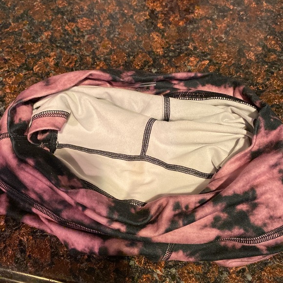 Fleo high rise contour Pink and Black Tie-Dye Women's Shorts - Picture 3 of 4